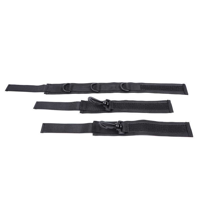 Menottes et collier en nylon — OHMAMA FETISH, vue 3