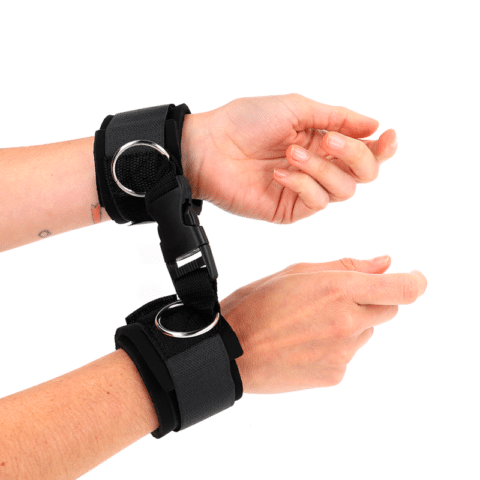 Appui-poignet en néoprène à attaches et boucles noir réglable 22-34 CM — KINK