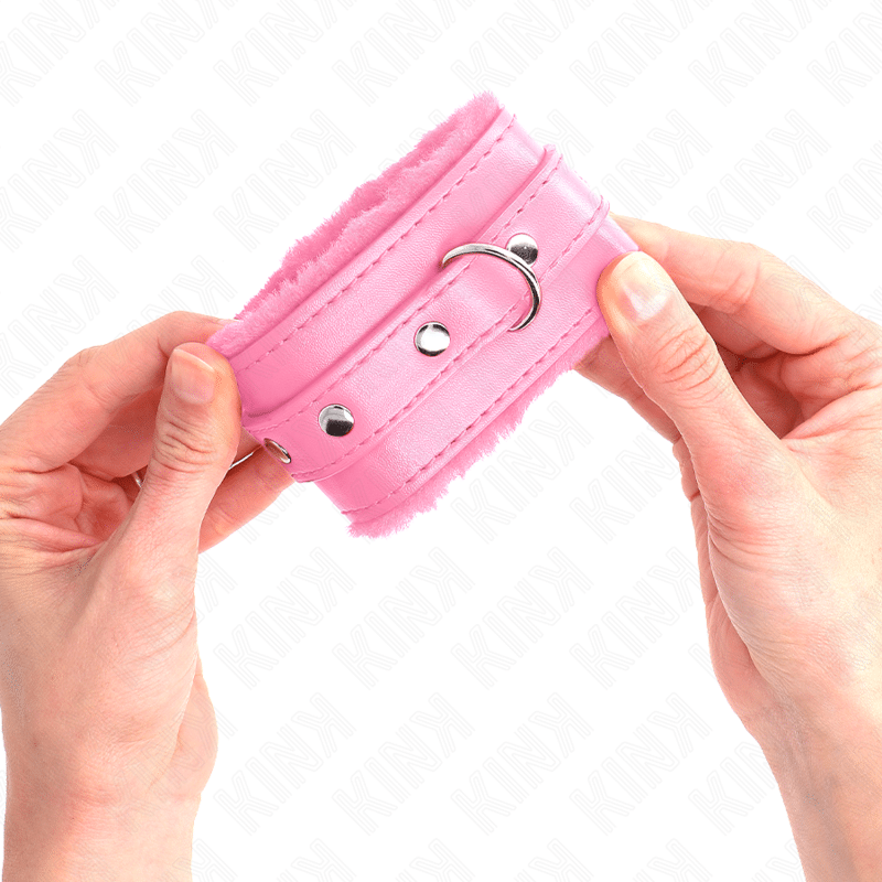 Appui-poignets doublés de fourrure premium rose avec ceinture rose réglable 17-29 CM X 6 CM — KINK, vue 3