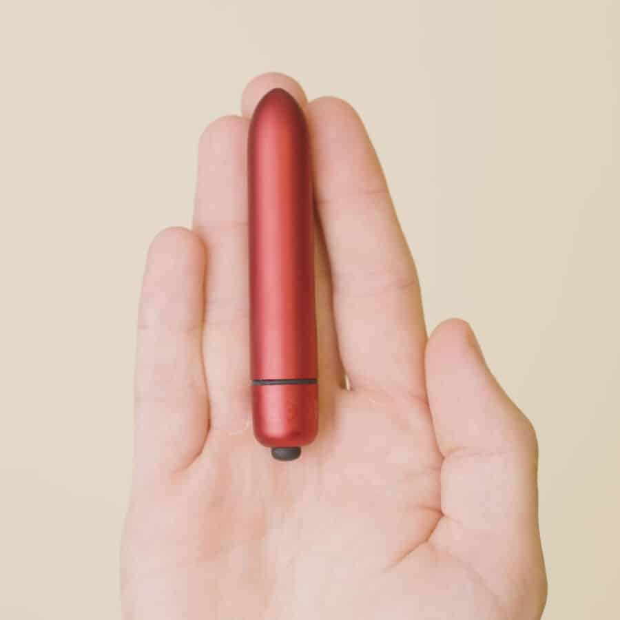RO-90 scarlet velvet balle vibrante rouge — ROCKS-OFF, vue 4