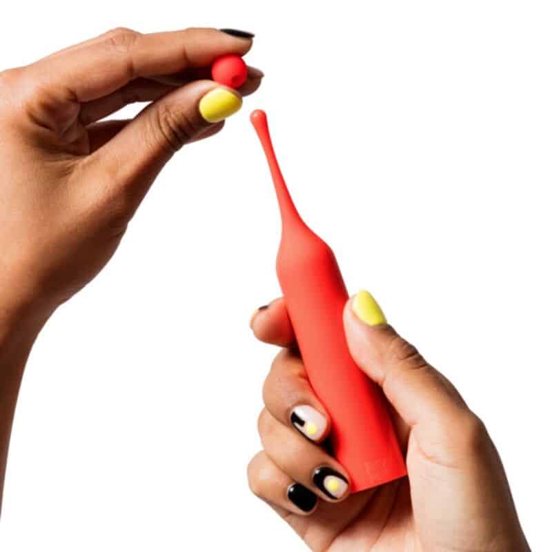 POP stimulateur clitorial haute fréquence rouge — ROMP, vue 2