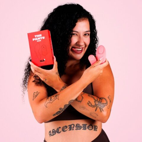 JE joue - ILY panty vibe vibrateur intime à télécommande